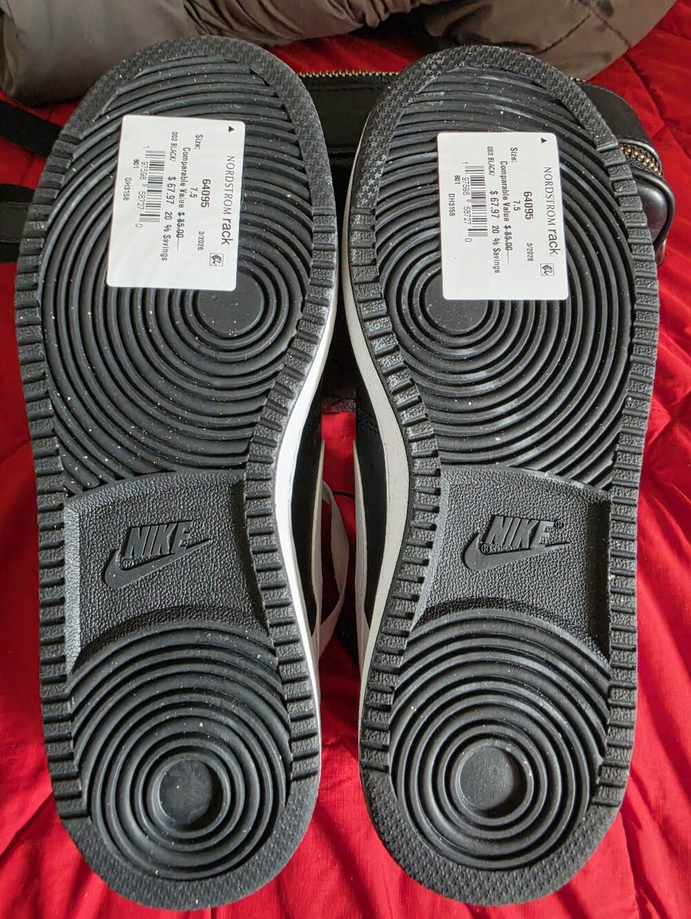 Nike FIRE! NWOB! Court Vision Low Sneakers in Bkack/White. Sz 7.5 R2S! - Picture 10 of 13